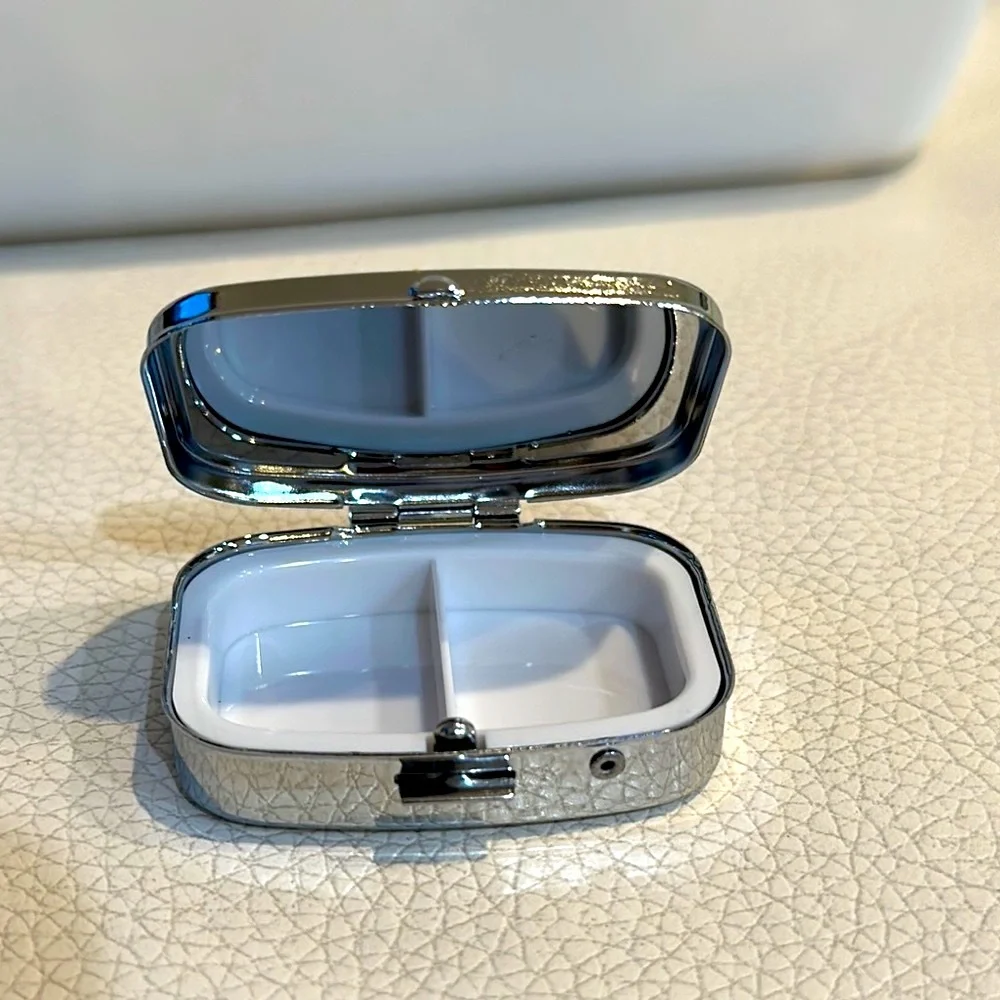 NIB 1pc Sun Black Cat Print l Pill Case /Small Jewelry Box